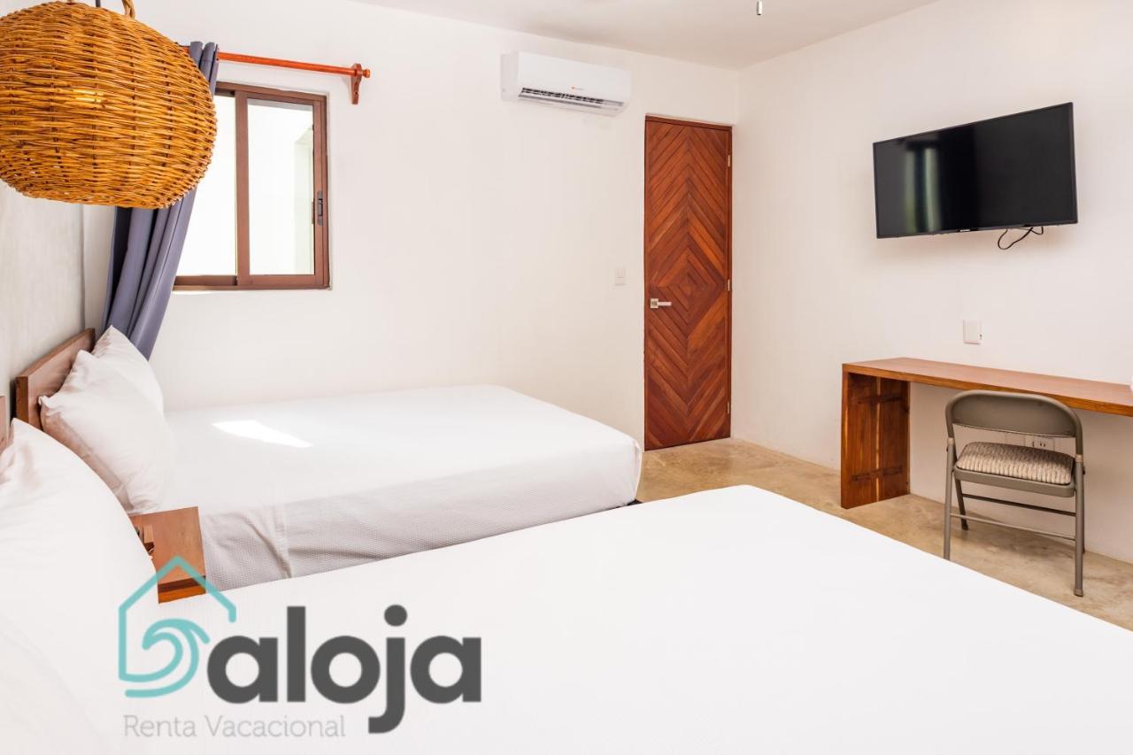Vica Guest House Con Piscina En La Entrada De La Zona Hotelera Канкун Экстерьер фото